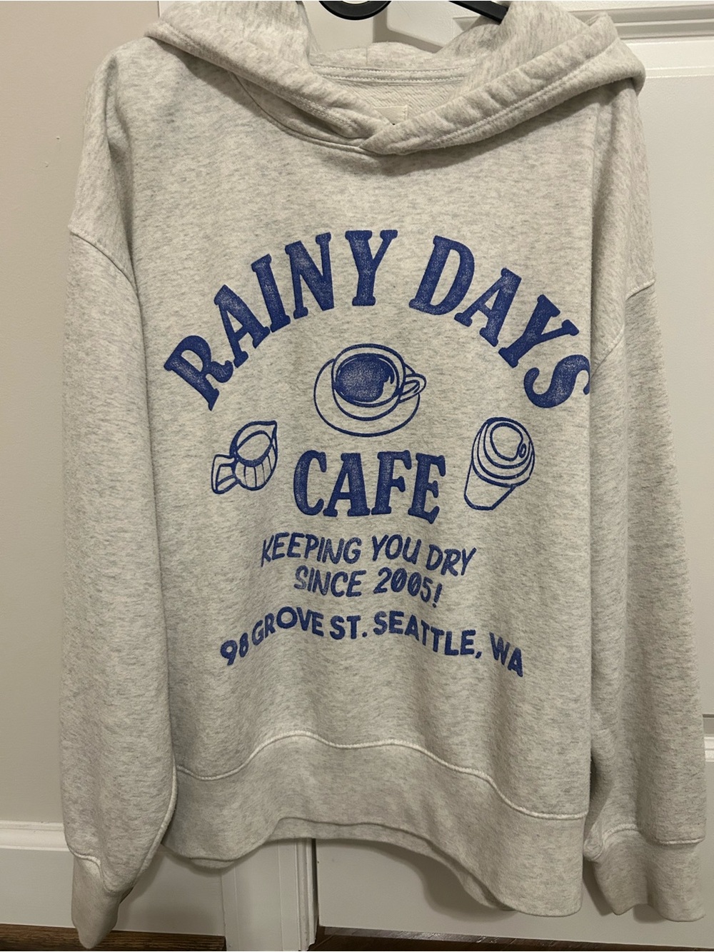 American Eagle Rainy Days Cafe Graphic Hoodie Light Gray Size S